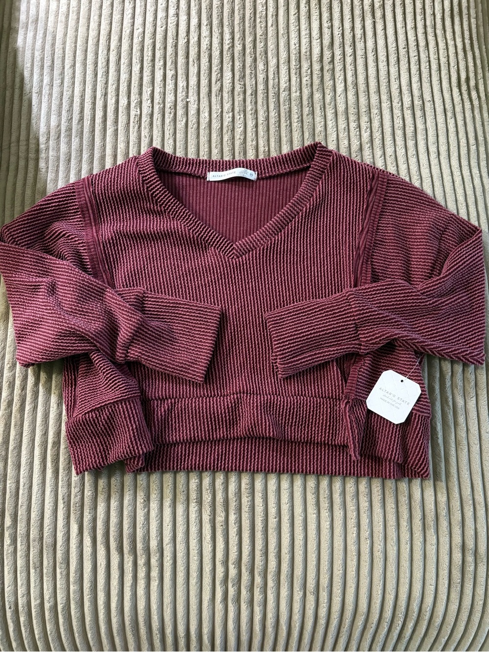 Altar'd State Ribbed V-Neck Cropped Long Sleeve